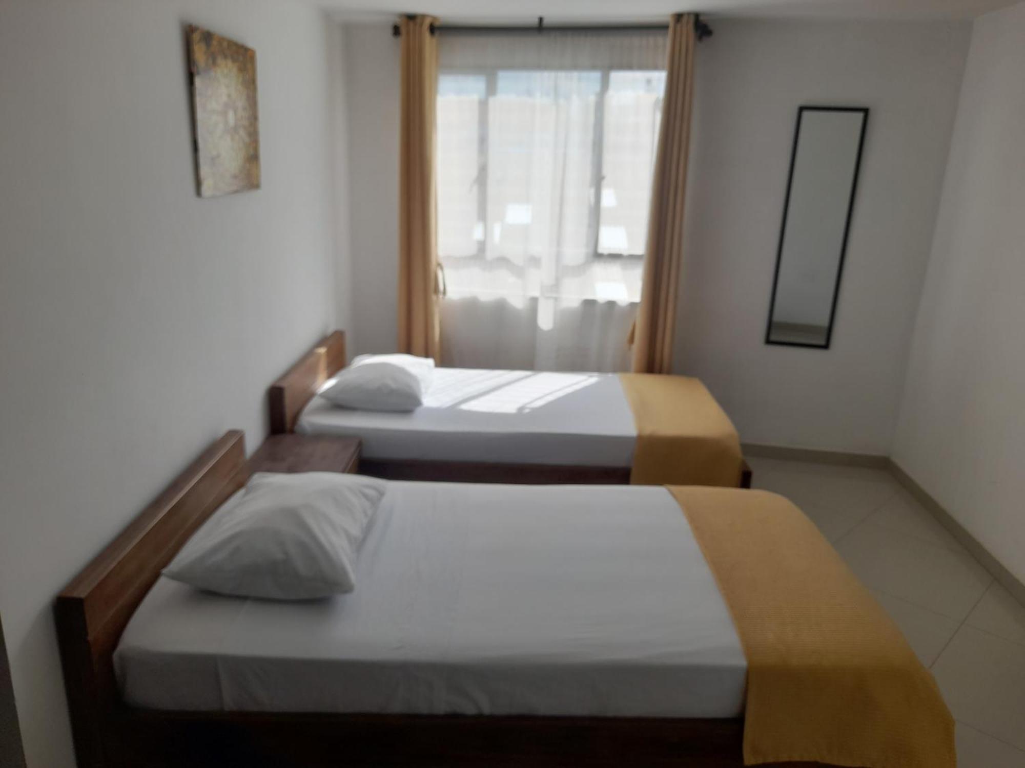 Hotel La Rueda Sr Барбоса Екстер'єр фото